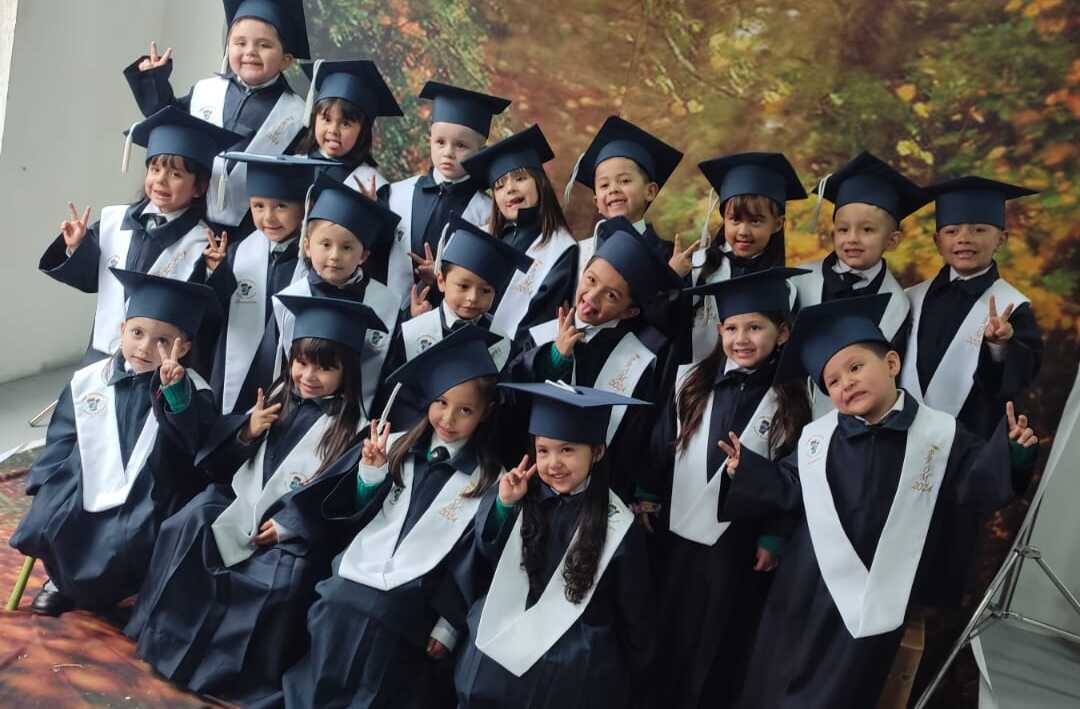 Niños en Enanos Traviesos